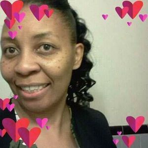 Meet your Posher, Lorraine